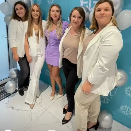 पोलंडमध्ये झेडक्यू -२ वैद्यकीय स्किनकेअर पदार्पण